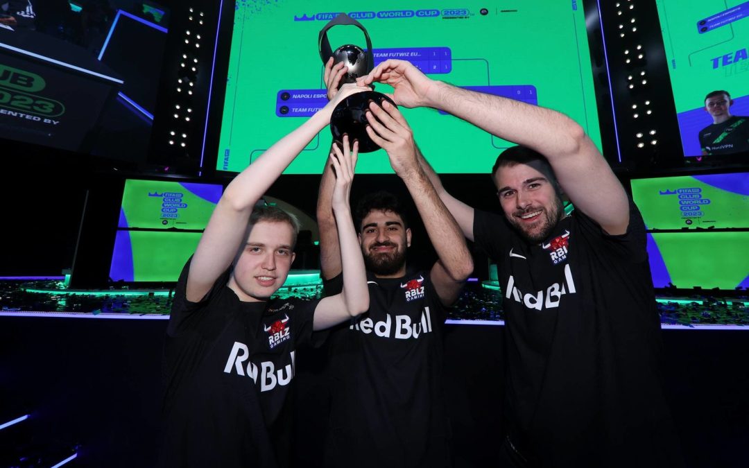 موسم الجيمرز: تعود بطولة الرياض ماسترز في Dota2 ابتداءً من 19 يوليو حتى 30 يوليو. في أرض الأبطال بجوائز تصل إلى 15 مليون دولار..