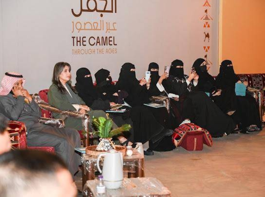 أمسية شعرية في جدة تختتم فعاليات “عام الإبل” بمزيج من التراث والفن