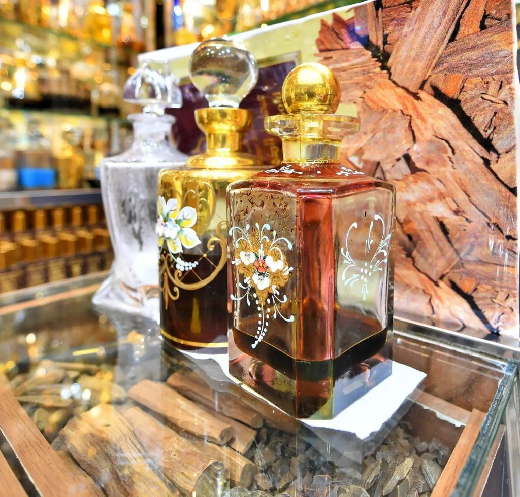 أسواق جدة للعطور والبخور تتألق في عيد الفطر بحركة شرائية نشطة ✨🛍