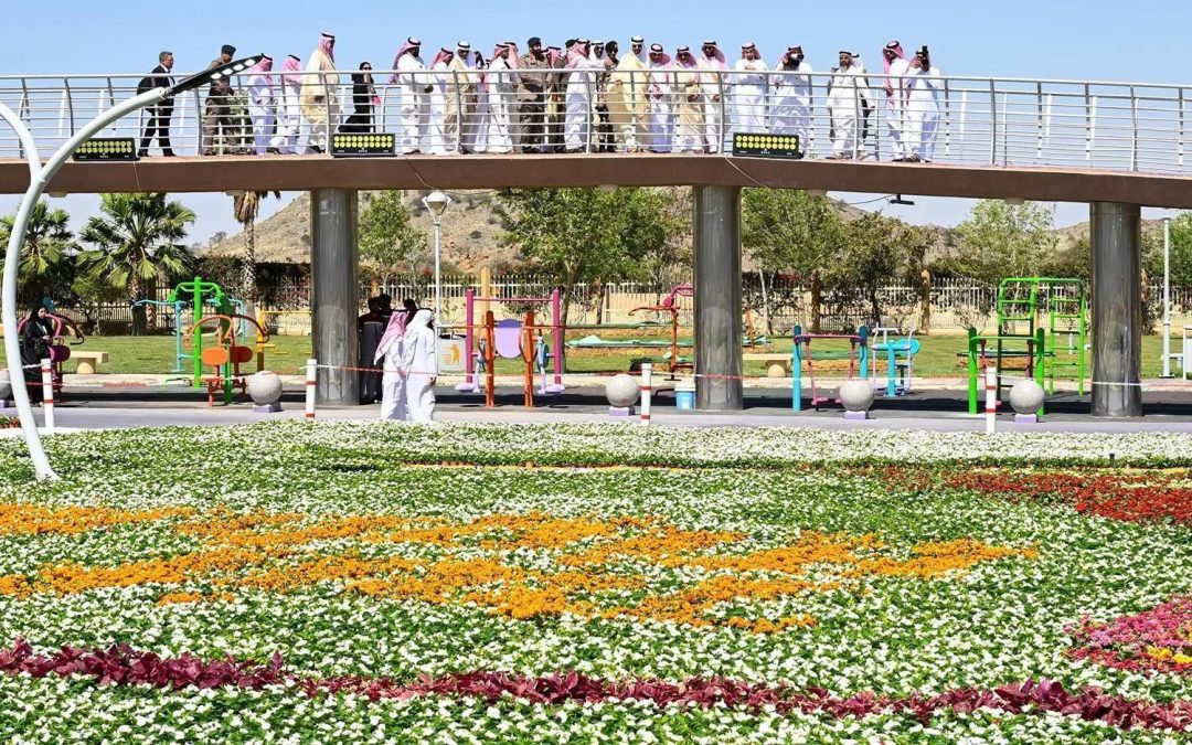 انطلاق ملتقى الورد والنباتات العطرية الأول في الطائف.. نافذة اقتصادية وسياحية برعاية كريمة