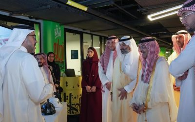 وزير المالية يزور “الكراج” وبرنامج NTDP ويشيد بإنجازات رواد الأعمال