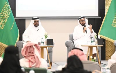 🌍 في تبوك.. مركز الملك عبدالعزيز للتواصل الحضاري يناقش دور القيم الإسلامية والعربية في بناء مجتمع سعودي متجدد