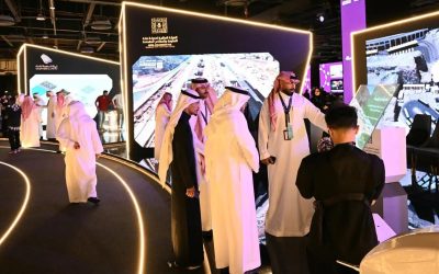 الهيئة الملكية لمكة والمشاعر تُبرز مشاريعها الذكية في ملتقى إعلام الحج 1446هـ