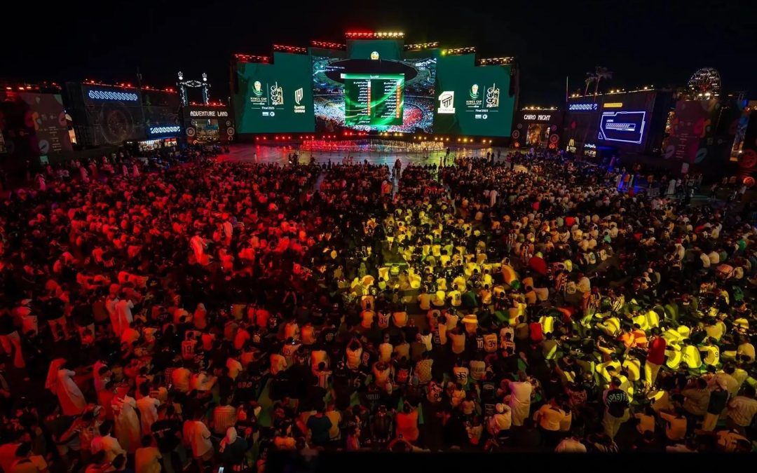 سيتي ووك بجدة تتحول إلى منصة جماهيرية تفاعلية خلال نهائي كأس الملك بحضور استثنائي وتفاعل واسع