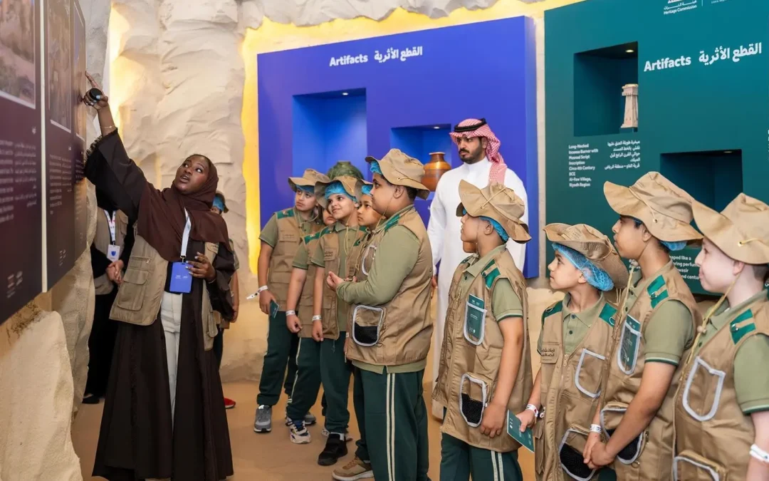 🎒 فعاليات “المكتشف الصغير” بتبوك.. رحلة تعليمية تفاعلية لتعزيز ارتباط الأطفال بالتراث الوطني