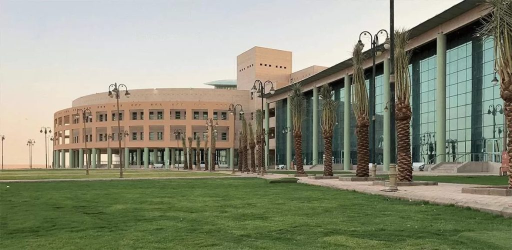 جامعة الحدود الشمالية تطلق النسخة الثالثة من الملتقى العلمي 2026 لتعزيز البحث والابتكار الطلابي