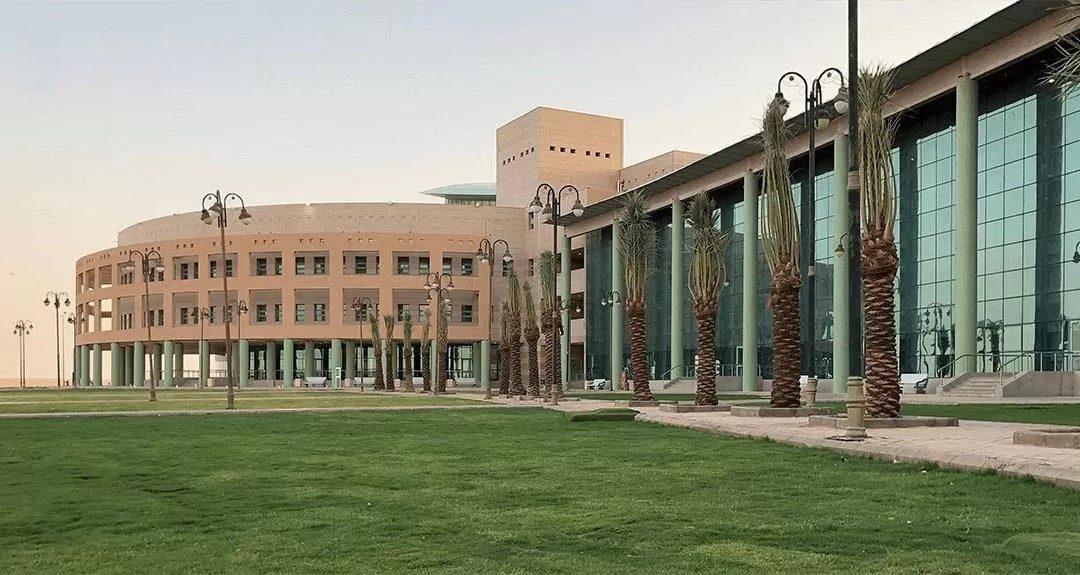 جامعة الحدود الشمالية تطلق النسخة الثالثة من الملتقى العلمي 2026 لتعزيز البحث والابتكار الطلابي