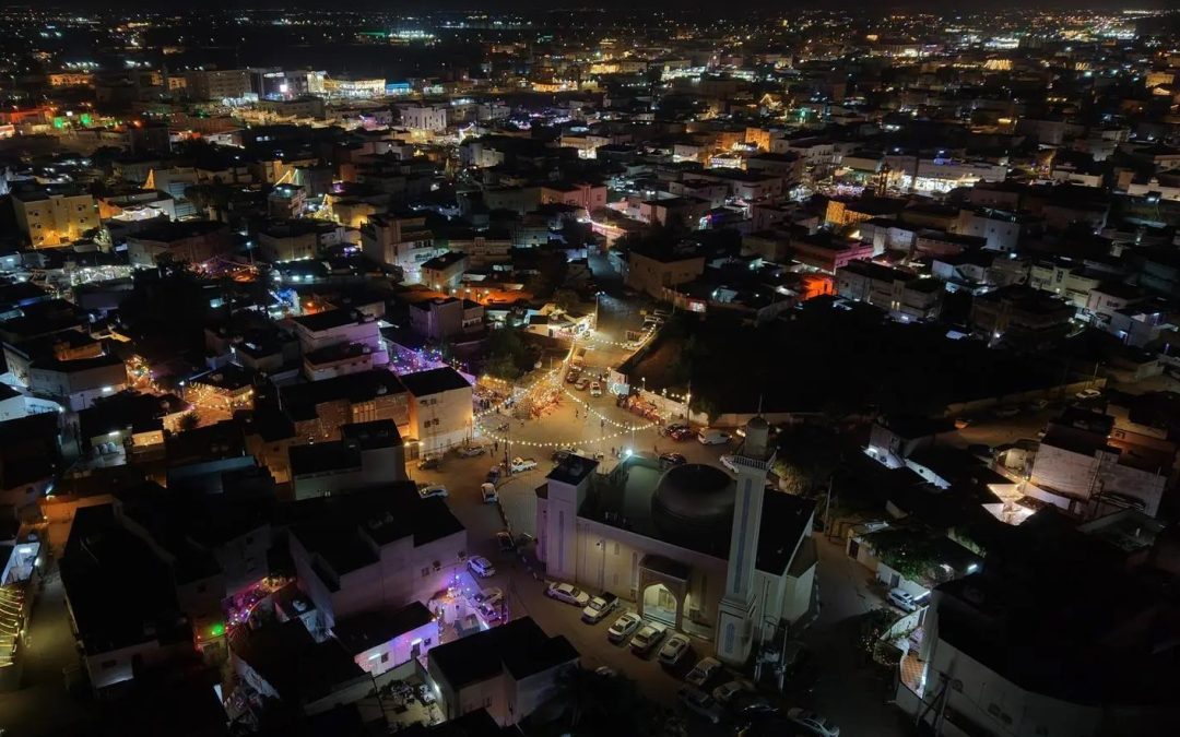 أبوعريش في رمضان.. شوارع مضيئة ومبادرات مجتمعية تعيد إحياء البيوت التراثية