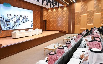 رئيس جامعة نجران يدشّن المعرض المصاحب لملتقى آفاق التميز البحثي وتحدياته