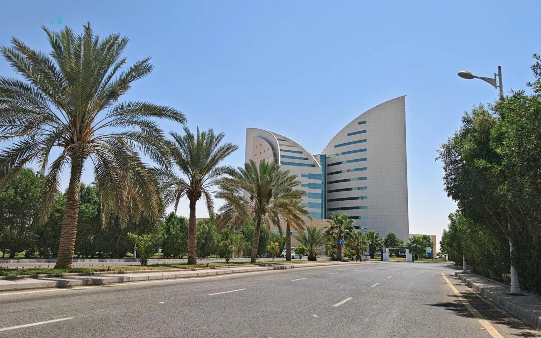 جامعة نجران تطلق ملتقى “آفاق التميز البحثي وتحدياته” لتعزيز الابتكار العلمي وتطوير مهارات الباحثين