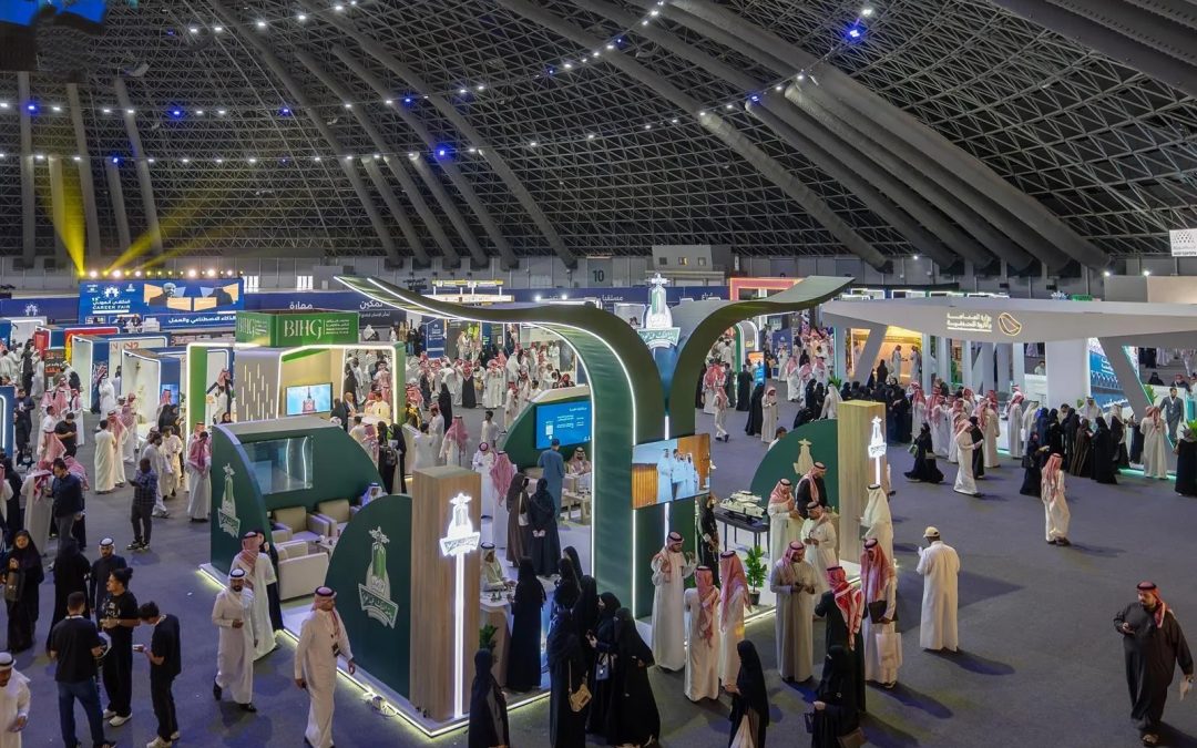 الملتقى المهني بجامعة الملك عبدالعزيز يربط 55 ألف مسجل بفرص سوق العمل عبر منصة ذكية