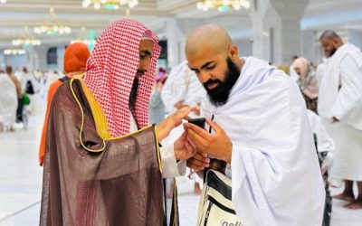 «بلغاتهم».. الترجمة الفورية بالحرمين الشريفين تدعم تواصل الحجاج بـ17 لغة عالمية