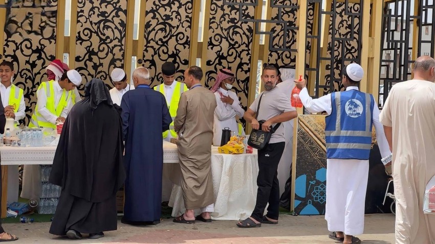 استقبال متواصل للحجاج القادمين برًا في مدينة الحجاج بخيبر