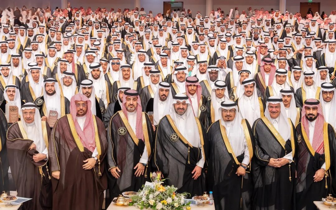 نائب أمير تبوك يشهد تخريج أكثر من 2184 متدربًا ومتدربة بمنشآت التدريب التقني والمهني