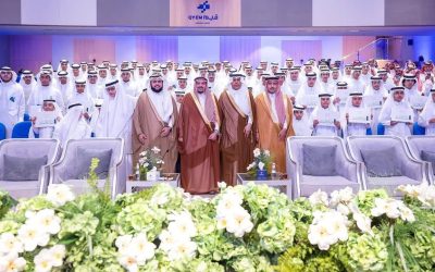 أمير القصيم يكرّم أكثر من 100 طالب متميز ويطّلع على مشروع توسعة تعليمية بقيمة 100 مليون ريال