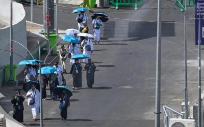 وسط أجواء إيمانية.. الحجاج يقضون يوم التروية في مشعر منى قبل الوقوف بعرفة