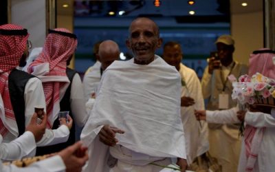 وصول 1000 حاج من أسر شهداء عاصفة الحزم وإعادة الأمل من السودان ضمن برنامج ضيوف خادم الحرمين الشريفين