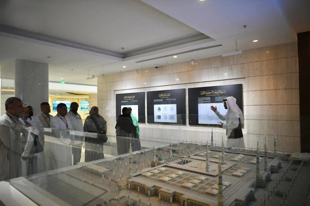 معرض عمارة المسجد النبوي يبرز الإرث المعماري والتاريخي لأحد أعظم معالم الإسلام