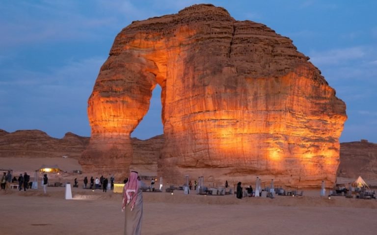 أبرز الأماكن السياحية داخل المملكة العربية السعودية، لقضاء عطلة عيد الأضحى نقدمها لك بالتفاصيل..