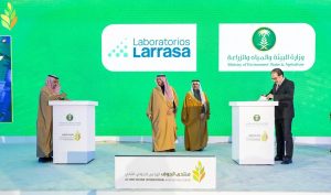 خلال منتدى الجوف الزراعي: توقيع اتفاقية لإنشاء مشروع لإنتاج لحوم الدواجن على مساحة 4 ملايين متر مربع