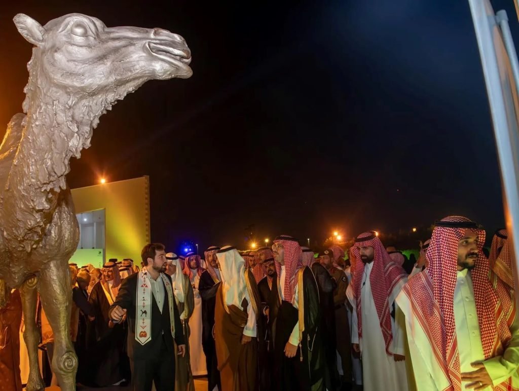 محافظ جدة يفتتح النسخة الثالثة من معرض "الجمل عبر العصور" تحت رعاية أمير منطقة مكة المكرمة