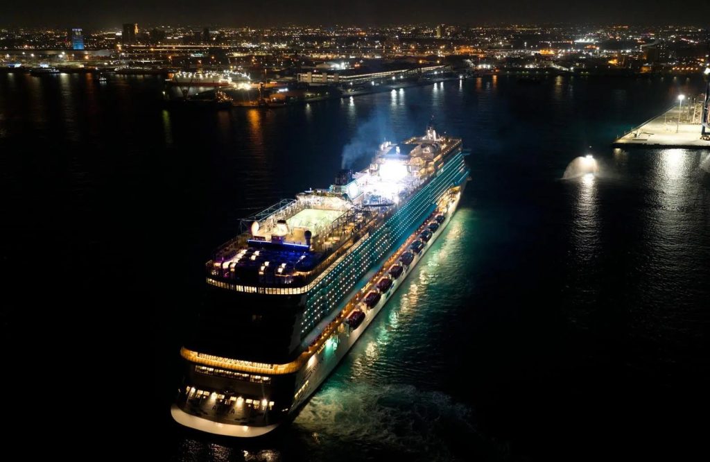 "Aroya Cruises" Sets Sail on First Voyage from Jeddah Islamic Port Across the Red Sea