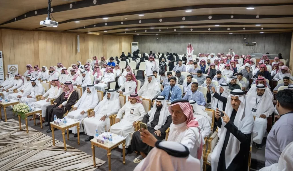 ملتقى المشاريع الريادية بالمخواة يعزز الابتكار ويعرف بالخدمات التمويلية لرواد الأعمال