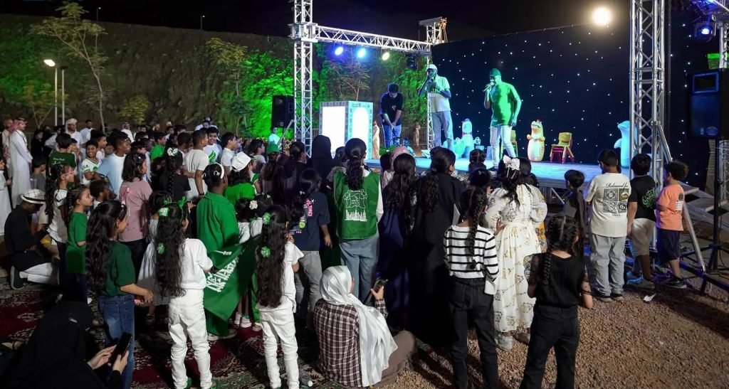 مسرح الشتاء يتألق في فعاليات شتاء حراء ويجذب الزوار بتجارب ترفيهية وثقافية مميزة