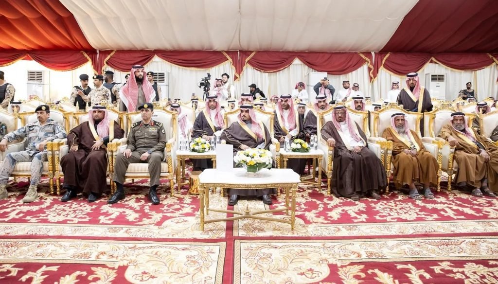 نائب أمير نجران يرعى مهرجان مغازرة الإبل ومسيرة الهجن والخيل في مهرجان شرورة الشتوي