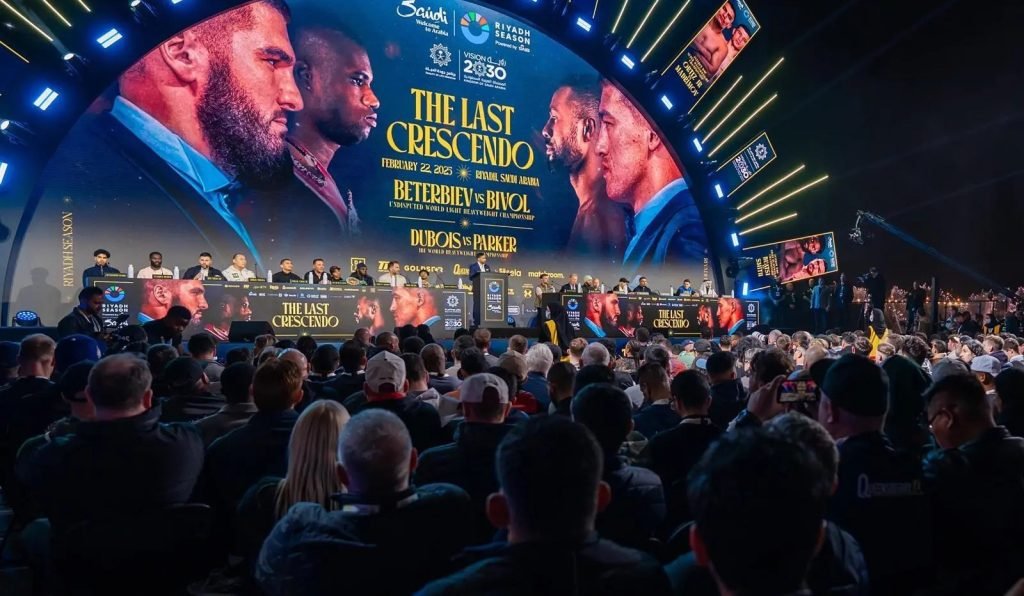 بيفول يسعى للثأر وبيتربيف يتعهد بالدفاع عن لقبه في نزال "The Last Crescendo" بالرياض