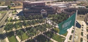 منتدى طلاب الطب بجامعة طيبة: منبر علمي يستعرض التكامل بين الطب والتقنيات الحديثة
