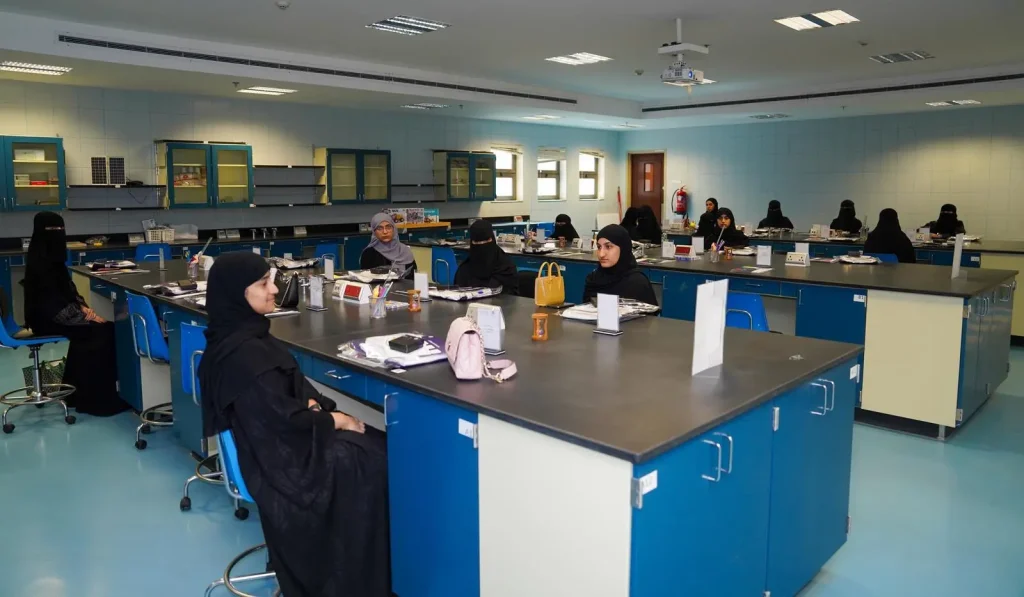 جامعة الملك فيصل تطلق برنامج "موهبة الإثرائي الأكاديمي 2025" بمشاركة 142 طالبة من أنحاء المملكة