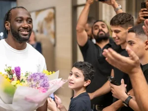 🎙️ "الرياض تستضيف أولى محطات نزال القرن: كانيلو وكروفورد وجهاً لوجه في مؤتمر صحفي عالمي غدًا"