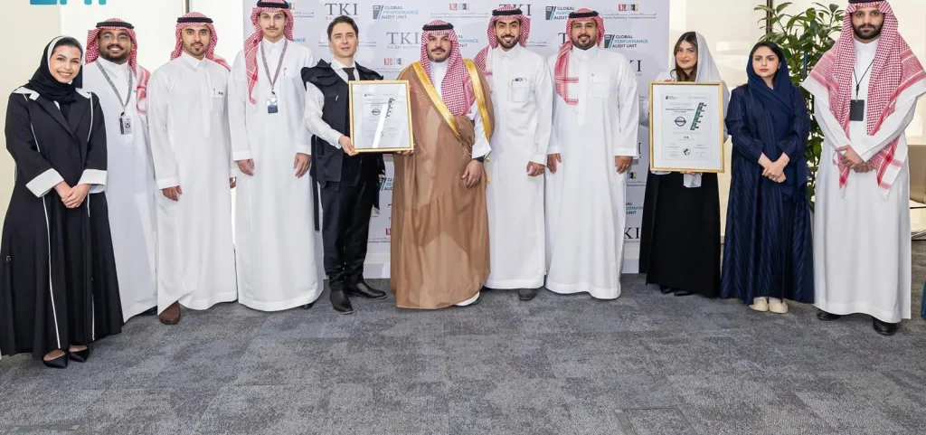 هيئة الأدب والنشر والترجمة تحصد جائزة التميز في الأداء المؤسسي بتصنيف "متكامل" عالميًا