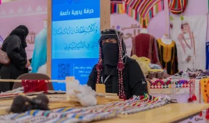 انطلاق الأسبوع الثالث من ملتقى الحرفيين 2025 في الباحة.. تجارب تفاعلية ودورات نوعية تعزز المهارات الوطنية