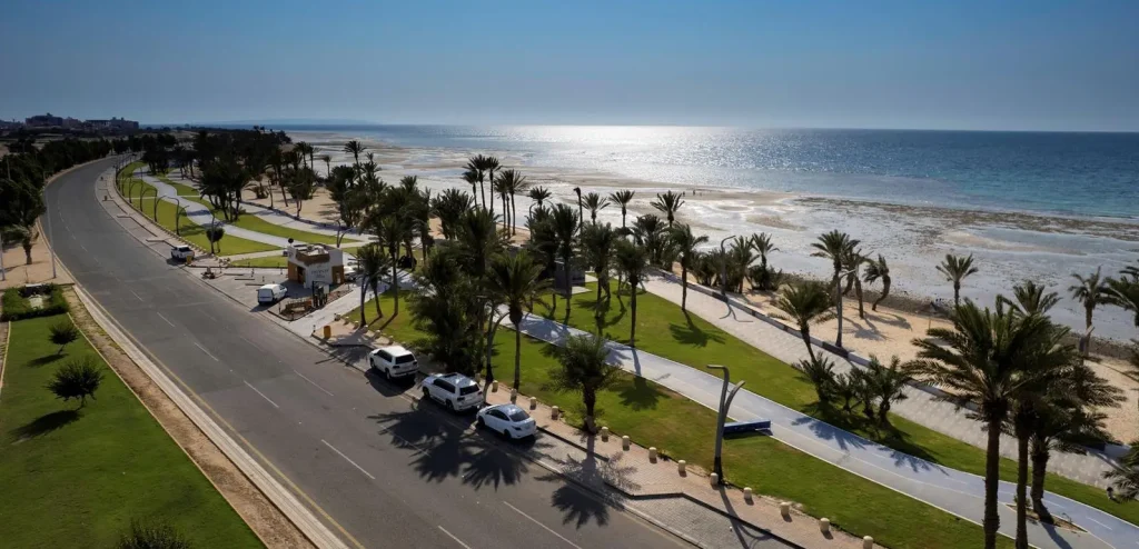 🏖️ أملج.. شواطئ خلابة ومشروعات بلدية تعزز جودة الحياة والتنمية السياحية