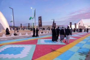 فعاليات متنوعة تجذب زوار مهرجان الصقور بمحافظة طريف