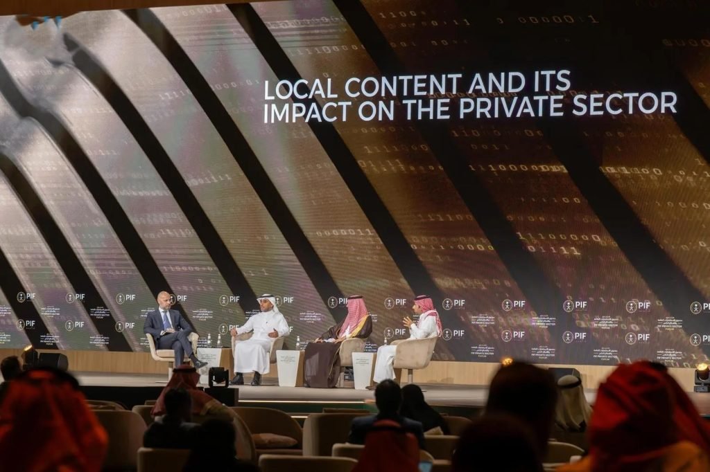 منتدى صندوق الاستثمارات العامة والقطاع الخاص يناقش أثر الاستثمار في بناء العوائد ومنظومة الذكاء الاصطناعي في رفع كفاءة الإنتاجية