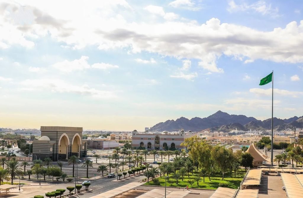 الجامعة الإسلامية بالمدينة المنورة تطلق مسابقة "ابتكر" لمدينة جامعية مستدامة