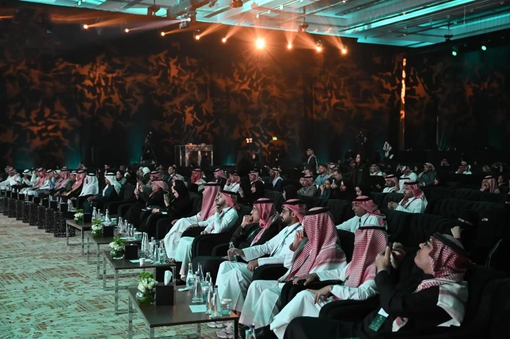 "الإعلام والاستثمار.. شراكة لصناعة القيمة" جلسة حوارية ضمن أعمال المنتدى السعودي للإعلام