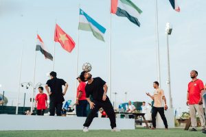منطقة المشجعين في كأس آسيا تحت 17 عامًا بجدة تستقطب الجماهير بفعاليات رياضية وترفيهية