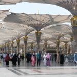 المدينة المنورة تودّع الحجاج وتستقبل المعتمرين وسط منظومة خدمات متكاملة لموسم العمرة 1447هـ