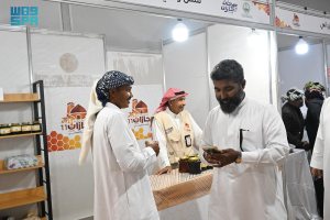 Visitors at the Jazan Honey Exhibition 2026 in Al-Eidabi