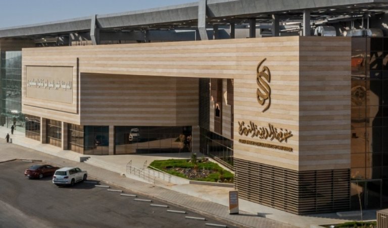معسكر الذكاء الاصطناعي بالمدينة يبدأ غدًا بثلاثة مسارات تطبيقية