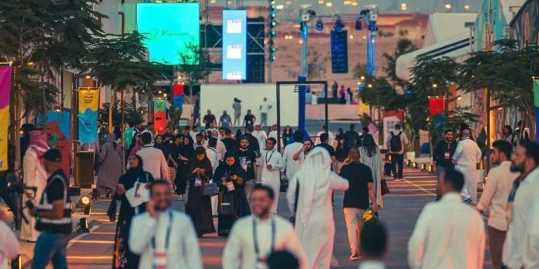 قمة الإبداع 2026 تنطلق في الدرعية بمناقشات حول الذكاء الاصطناعي